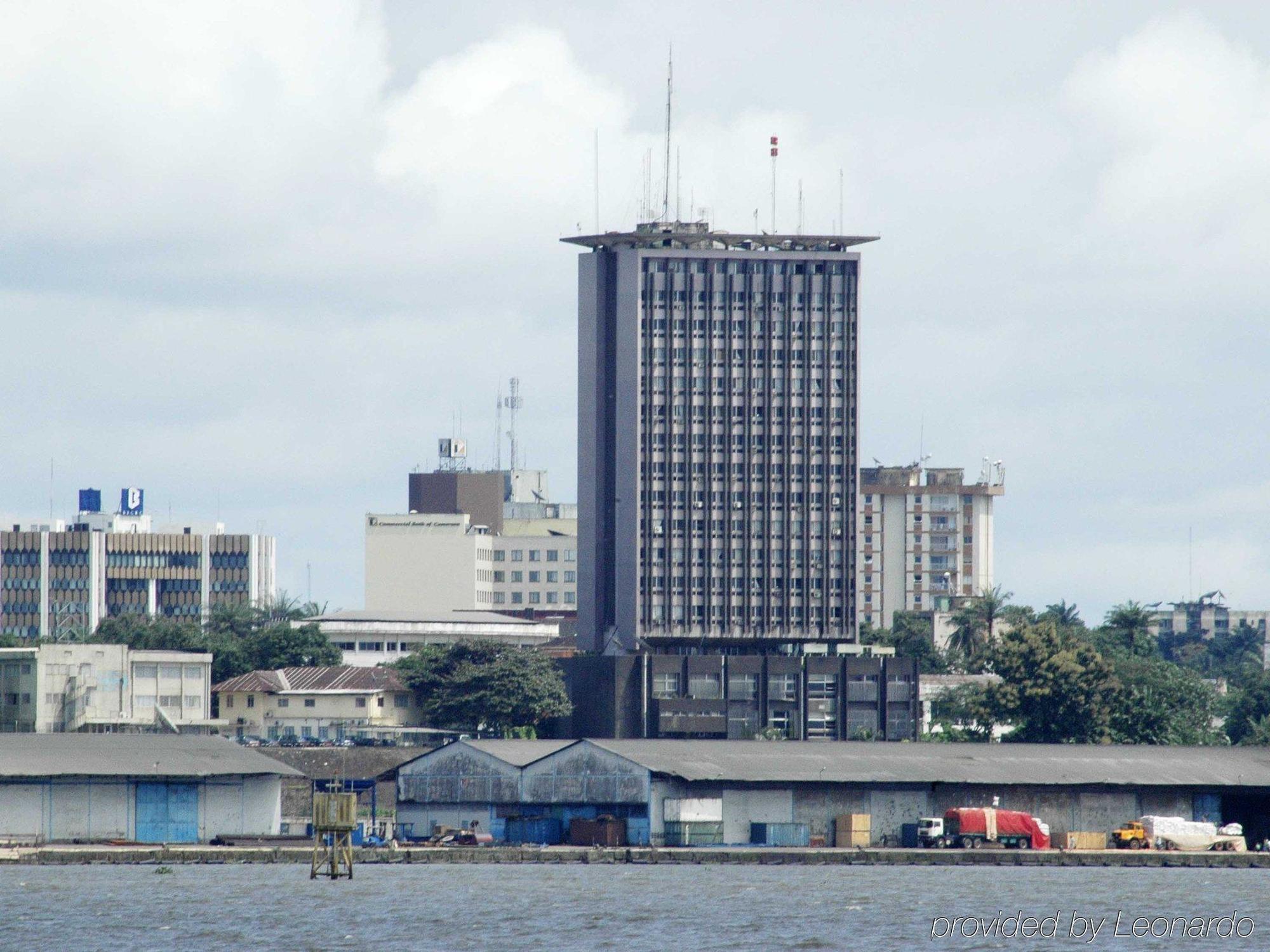 Ibis Douala Hotel Exterior foto